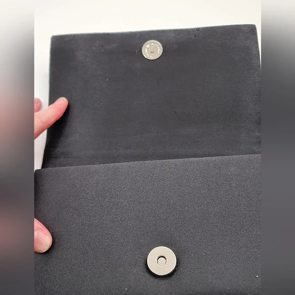 Elegant Black Beaded Women's Evening Bag - Picture 6 of 8